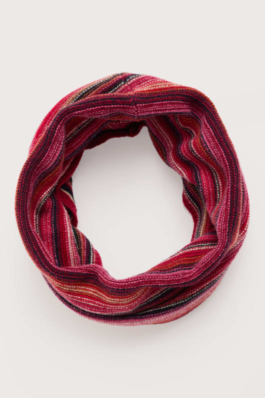 fruchtig snood gemacht mit merino wolle
