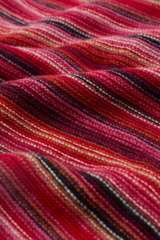 fruchtig snood gemacht mit merino wolle